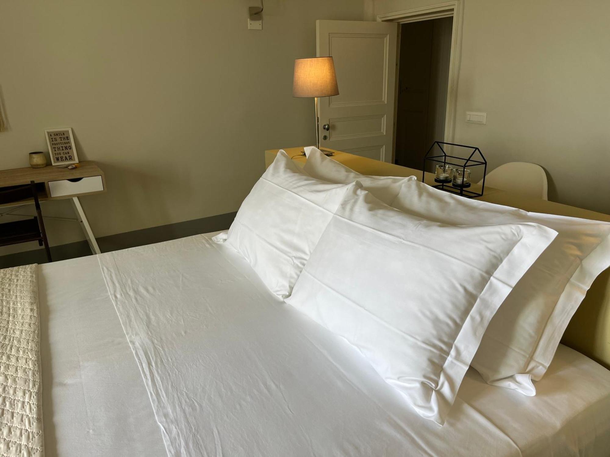 Dimora Di Dante Bed & Breakfast Chiaramonte Gulfi Ngoại thất bức ảnh