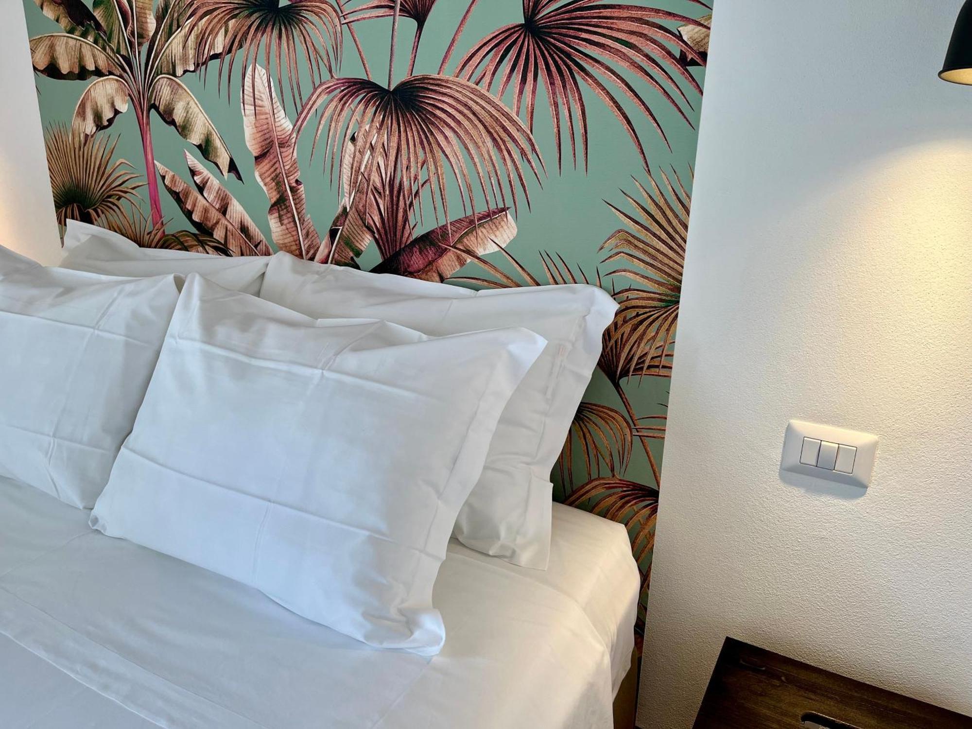 Dimora Di Dante Bed & Breakfast Chiaramonte Gulfi Ngoại thất bức ảnh