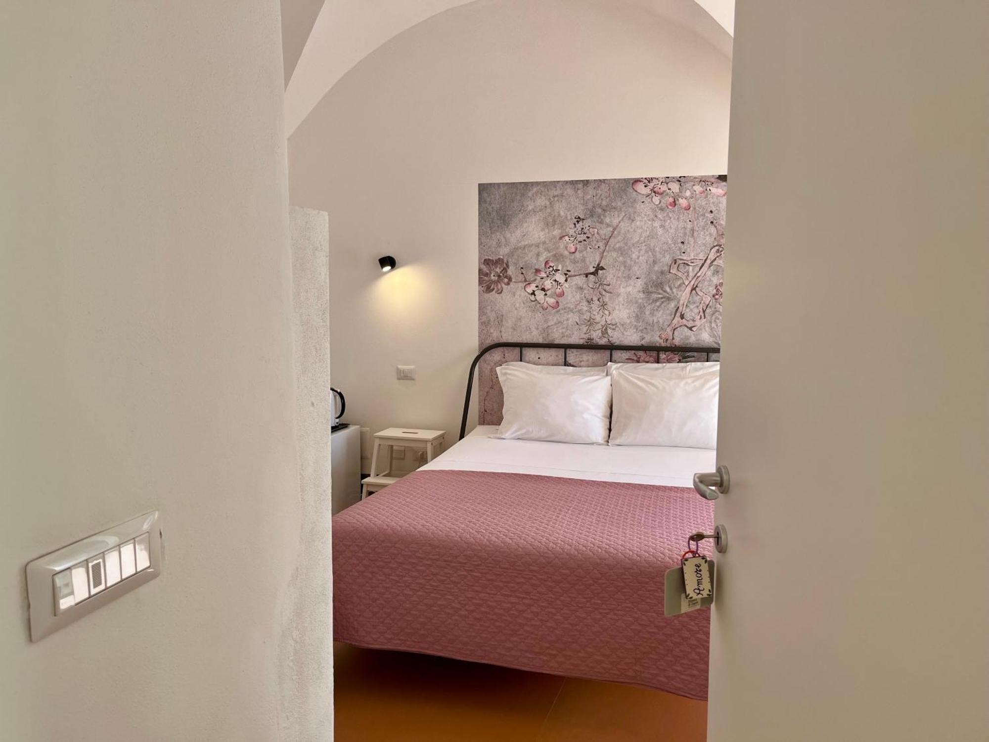Dimora Di Dante Bed & Breakfast Chiaramonte Gulfi Ngoại thất bức ảnh